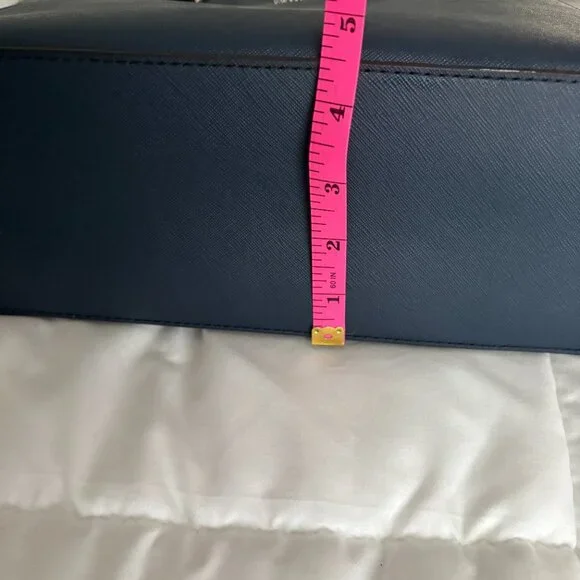 Michael Kors Charlotte Medium Tote Navy Saffiano Leather Top Zipper - Picture 5 of 15